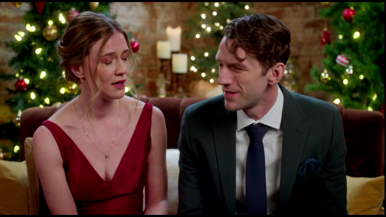 VampireDiariesWorld-CoupledUpForChristmas4666.jpg