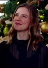VampireDiariesWorld-CoupledUpForChristmas4077.jpg