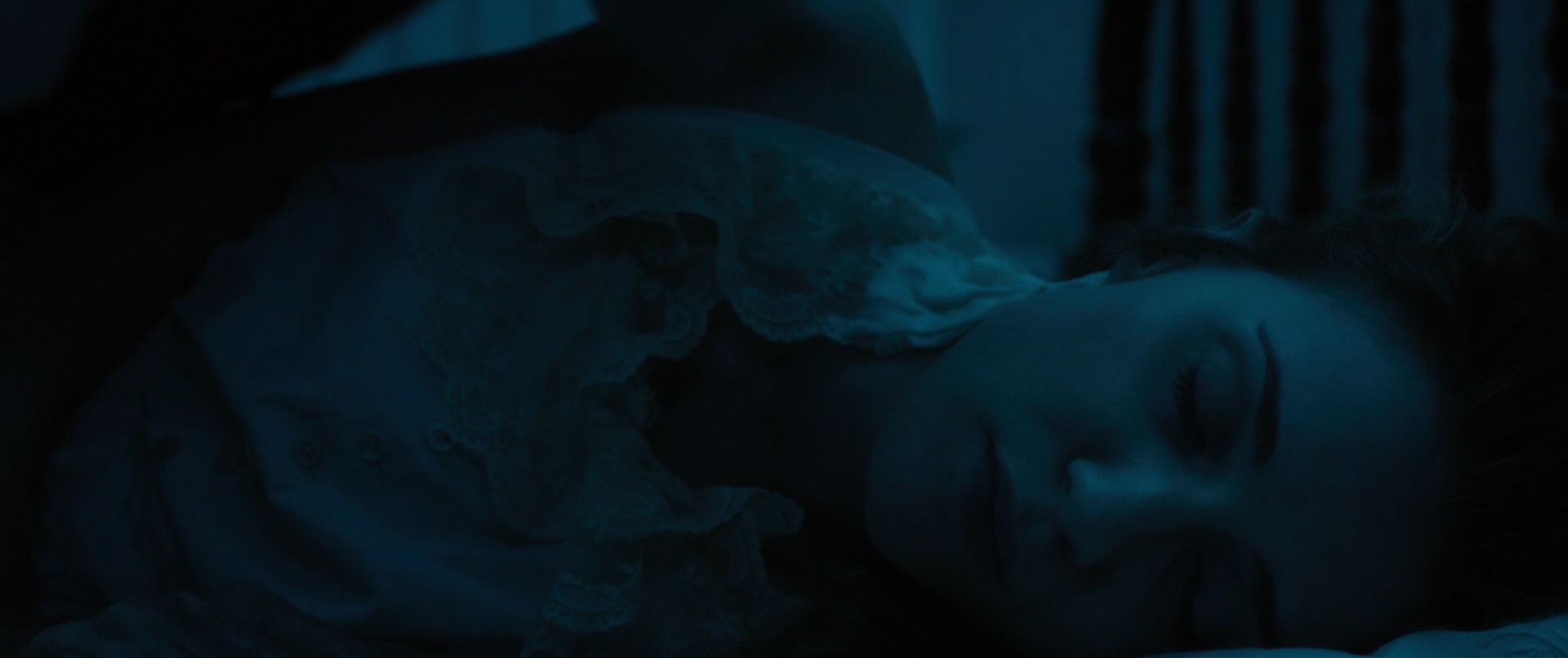 VampireDiariesWorld-dot-NL_Eadweard2006.jpg