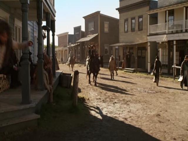 VampireDiariesWorld-dot-org_HannahsLaw0438.jpg