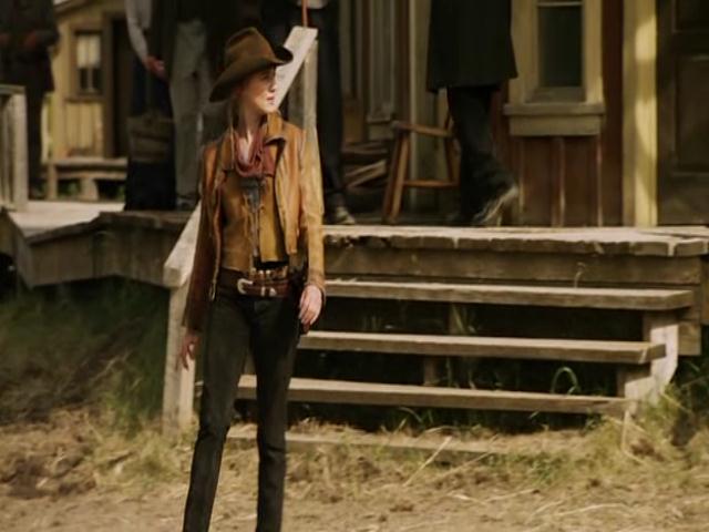 VampireDiariesWorld-dot-org_HannahsLaw1237.jpg