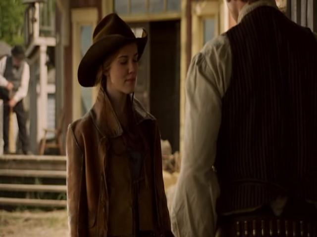 VampireDiariesWorld-dot-org_HannahsLaw1250.jpg VampireDiariesWorld-dot-org_HannahsLaw1250.jpg