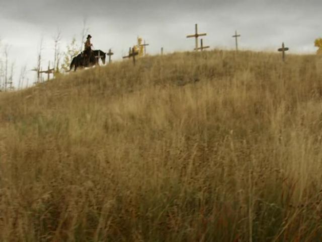 VampireDiariesWorld-dot-org_HannahsLaw2429.jpg