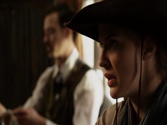 VampireDiariesWorld-dot-org_HannahsLaw3189.jpg