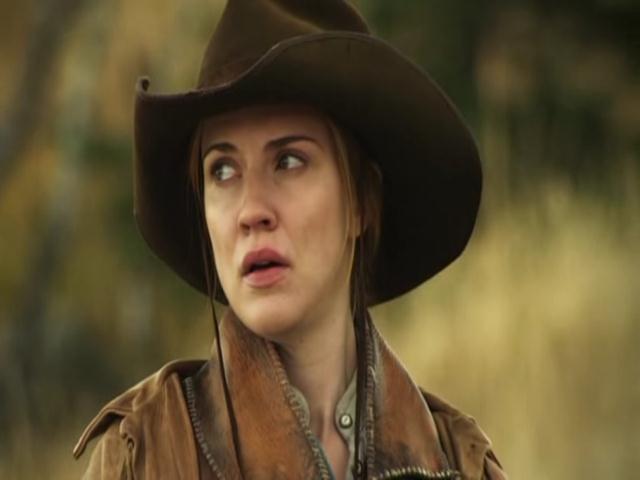 VampireDiariesWorld-dot-org_HannahsLaw3781.jpg