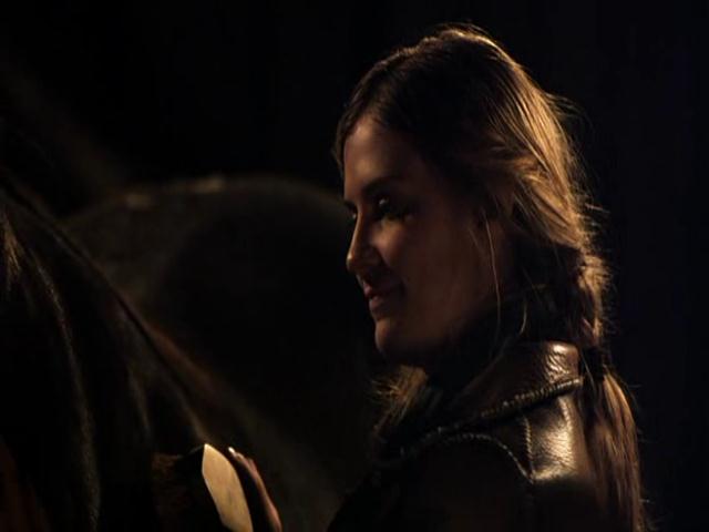 VampireDiariesWorld-dot-org_HannahsLaw3972.jpg