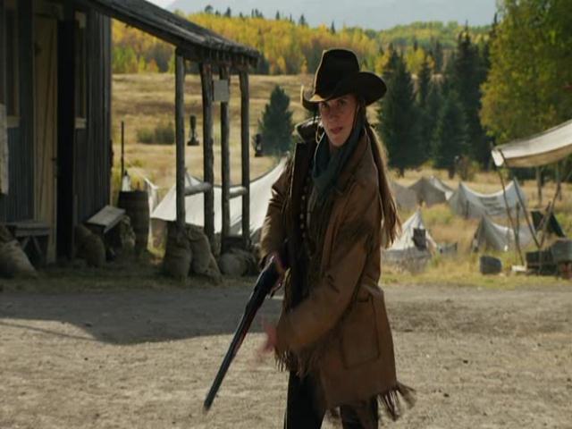 VampireDiariesWorld-dot-org_HannahsLaw4371.jpg