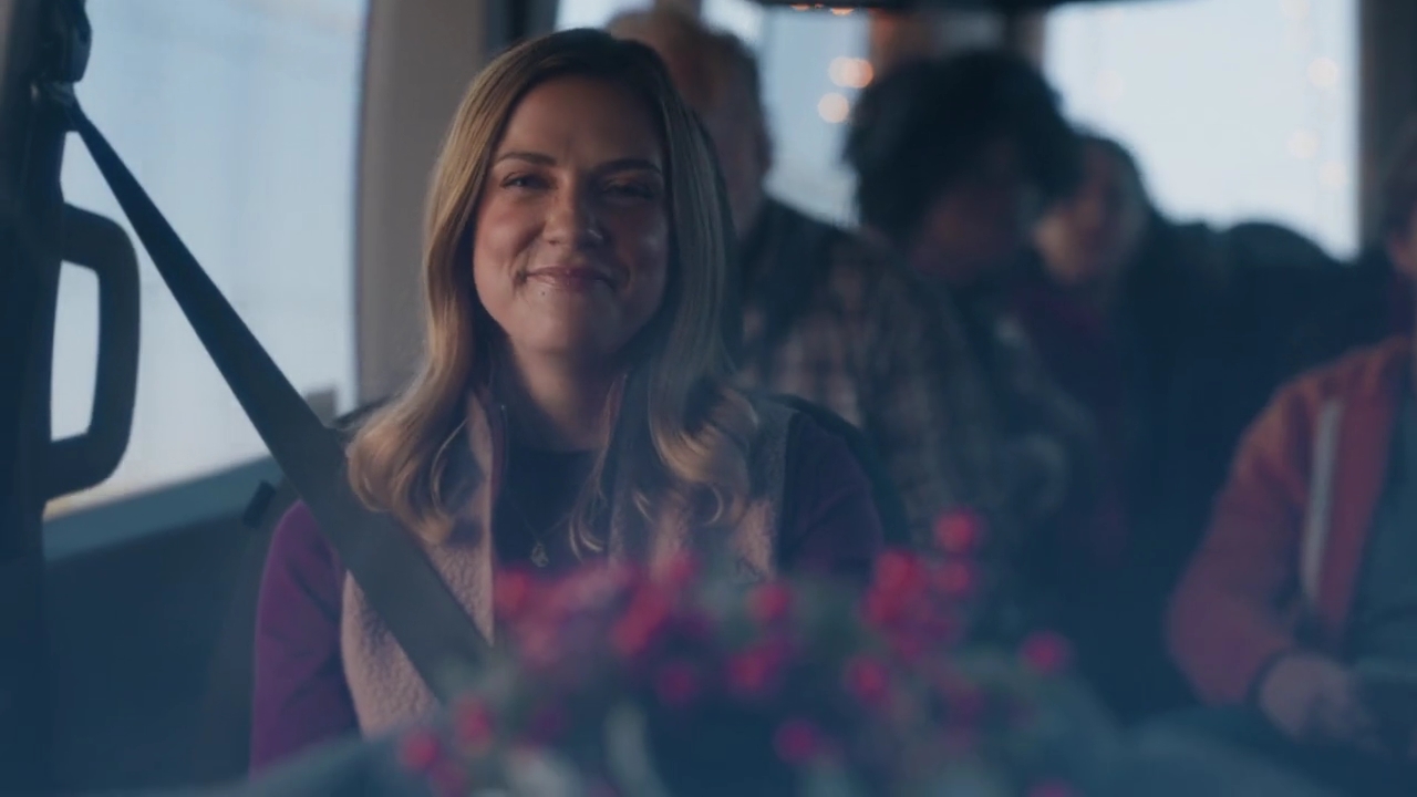 VampireDiariesWorld-dot-nl-HolidayRoad4601.jpg