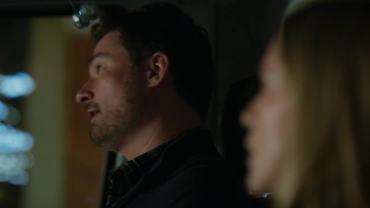 VampireDiariesWorld-dot-nl-HolidayRoad5811.jpg