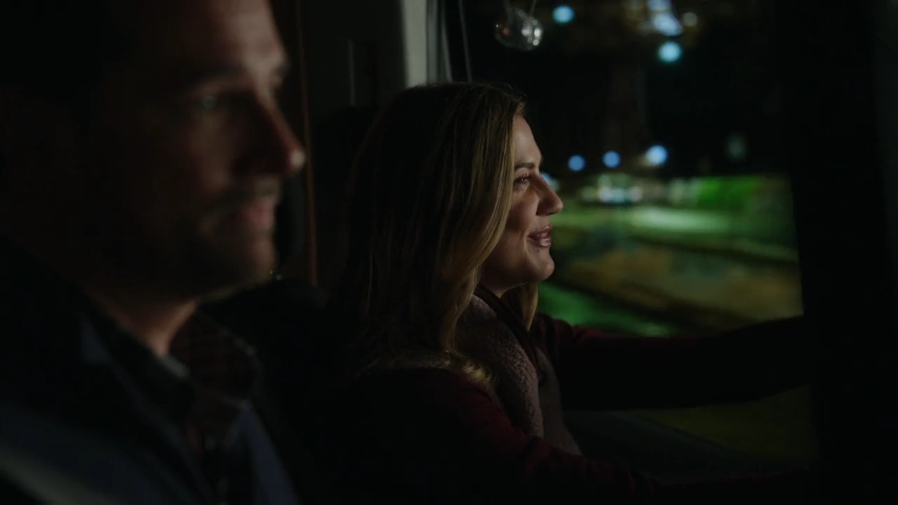 VampireDiariesWorld-dot-nl-HolidayRoad5824.jpg