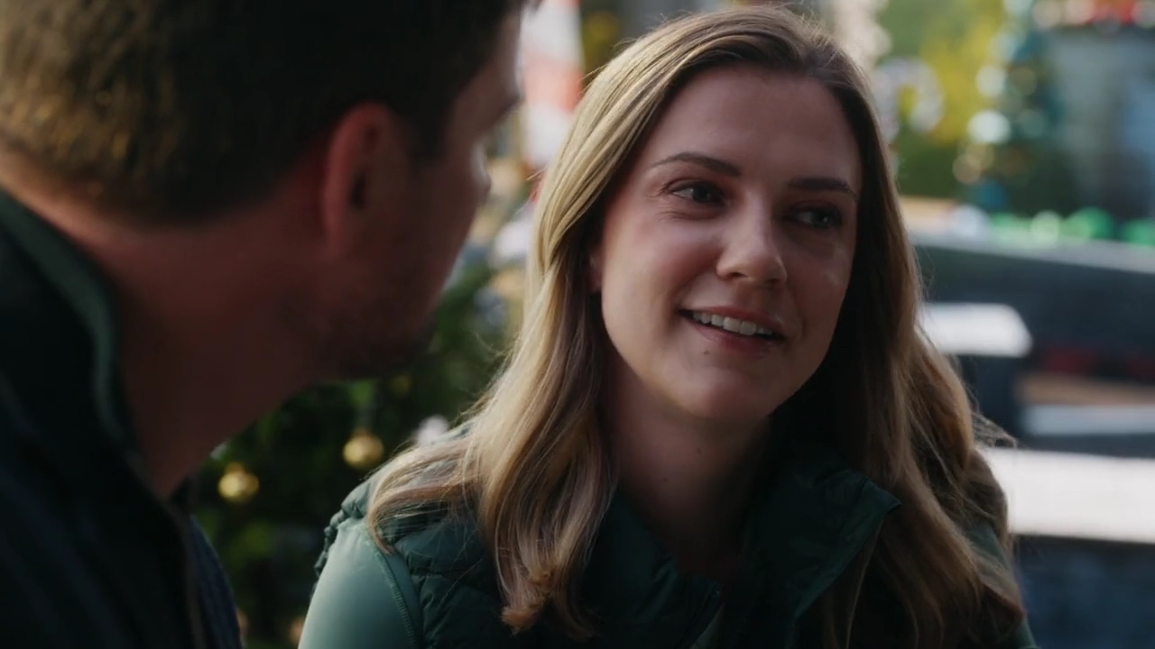 VampireDiariesWorld-dot-nl-HolidayRoad6989.jpg VampireDiariesWorld-dot-nl-HolidayRoad6989.jpg