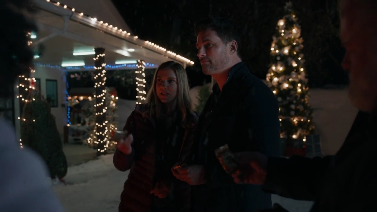 VampireDiariesWorld-dot-nl-HolidayRoad7375.jpg VampireDiariesWorld-dot-nl-HolidayRoad7375.jpg