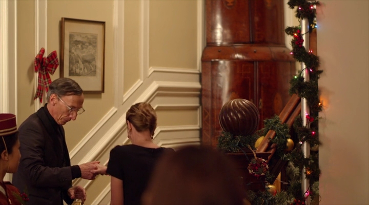 VampireDiariesWorld-dot-nl_TheChristmasTemp4368.jpg