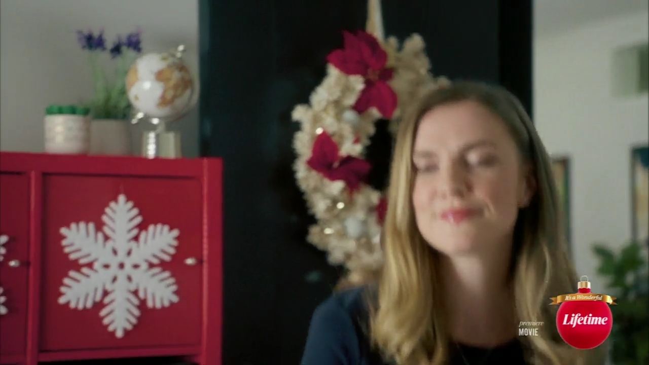 VampireDiariesWorld-dot-nl_TheChristmasYuleBlog0175.jpg