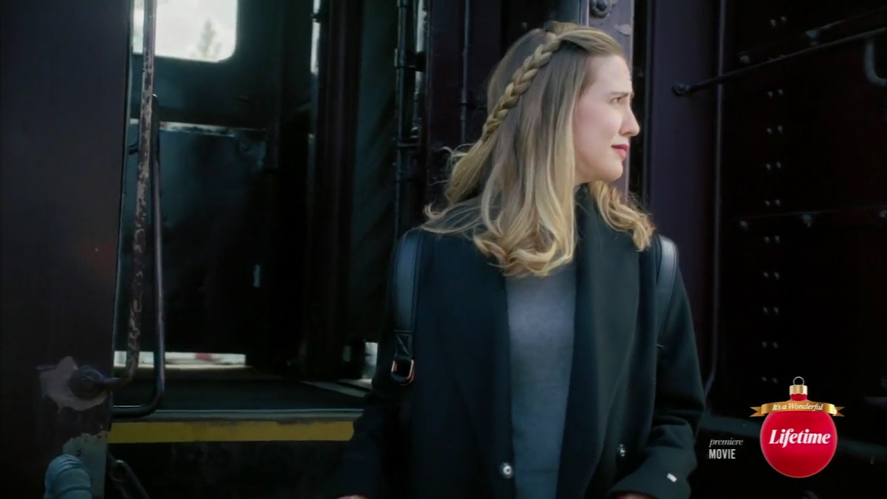 VampireDiariesWorld-dot-nl_TheChristmasYuleBlog0212.jpg VampireDiariesWorld-dot-nl_TheChristmasYuleBlog0212.jpg