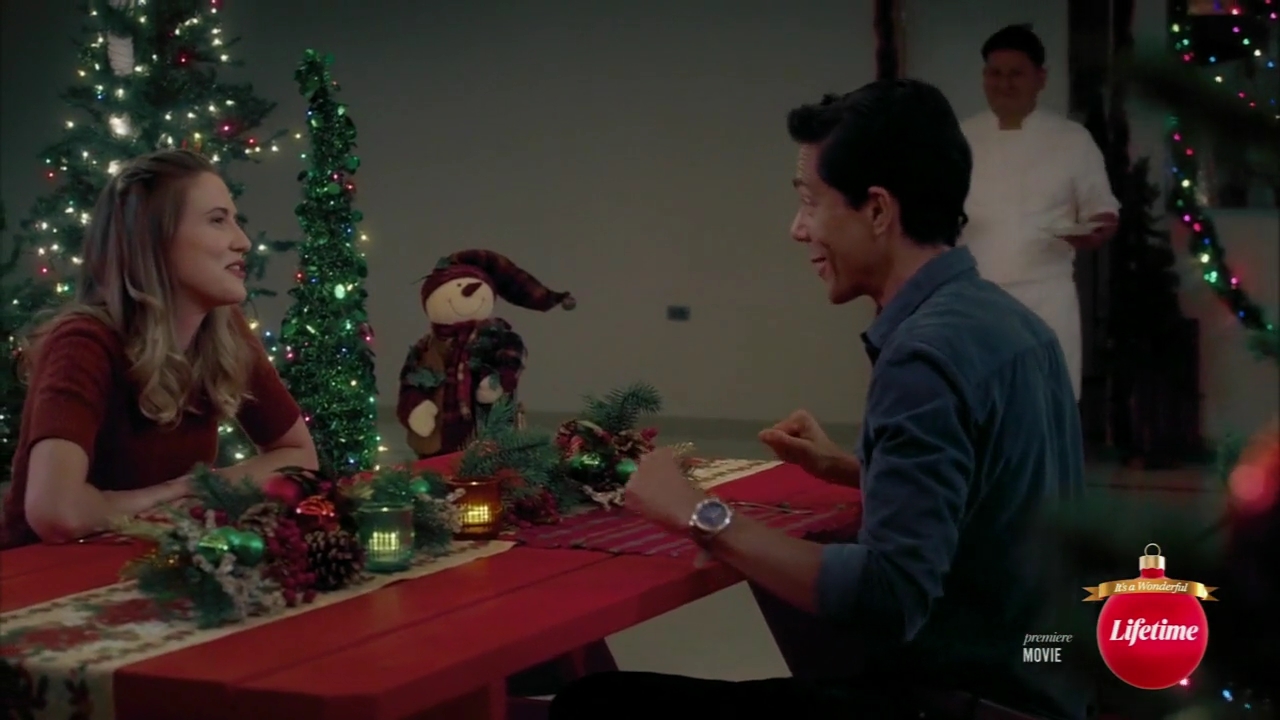 VampireDiariesWorld-dot-nl_TheChristmasYuleBlog1965.jpg