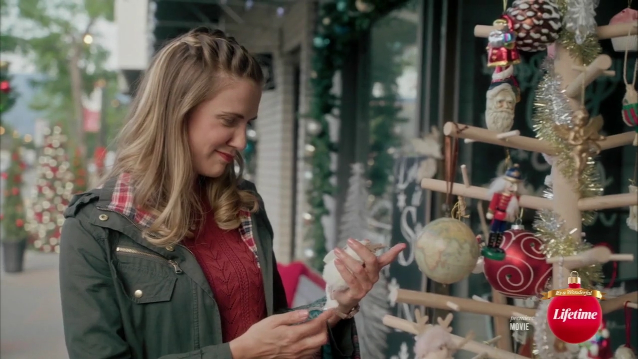 VampireDiariesWorld-dot-nl_TheChristmasYuleBlog2206.jpg VampireDiariesWorld-dot-nl_TheChristmasYuleBlog2206.jpg