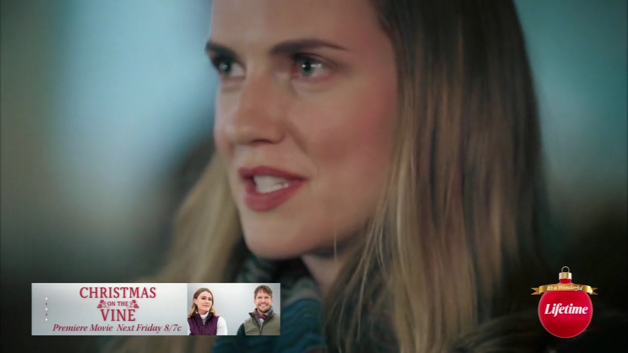 VampireDiariesWorld-dot-nl_TheChristmasYuleBlog2382.jpg