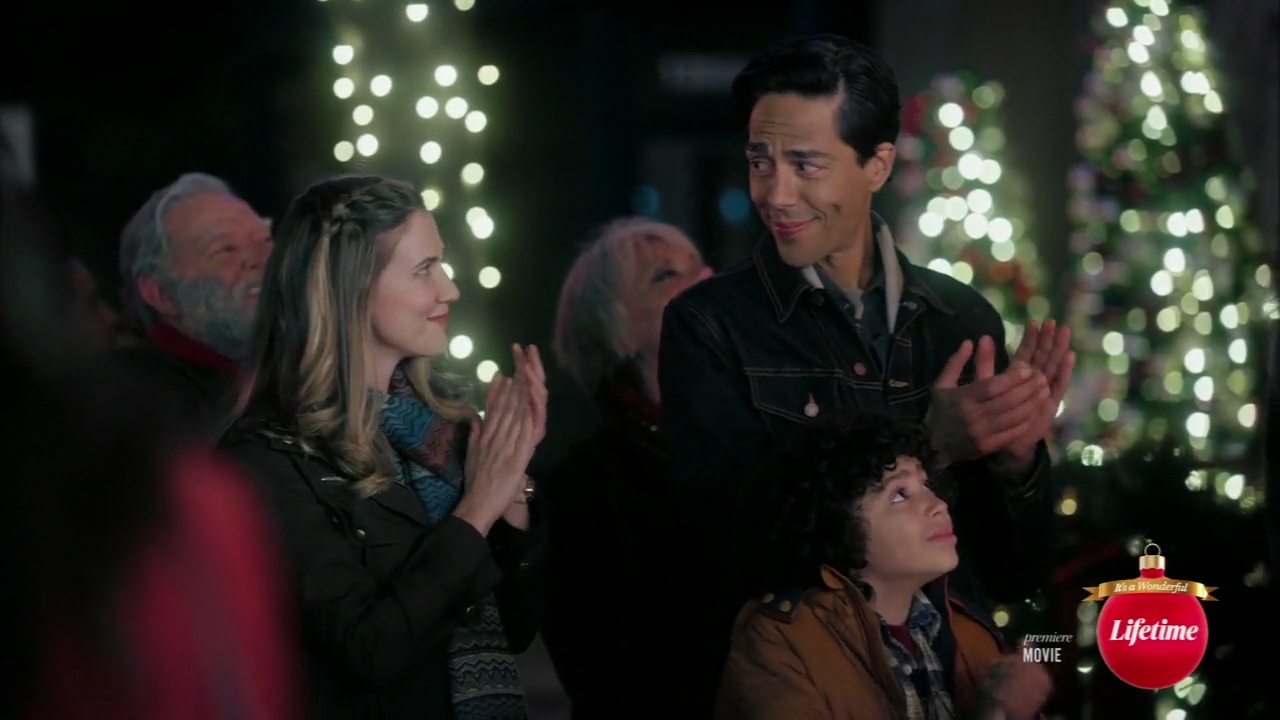 VampireDiariesWorld-dot-nl_TheChristmasYuleBlog2439.jpg VampireDiariesWorld-dot-nl_TheChristmasYuleBlog2439.jpg