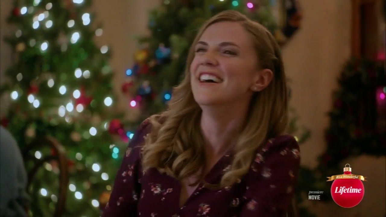 VampireDiariesWorld-dot-nl_TheChristmasYuleBlog3031.jpg