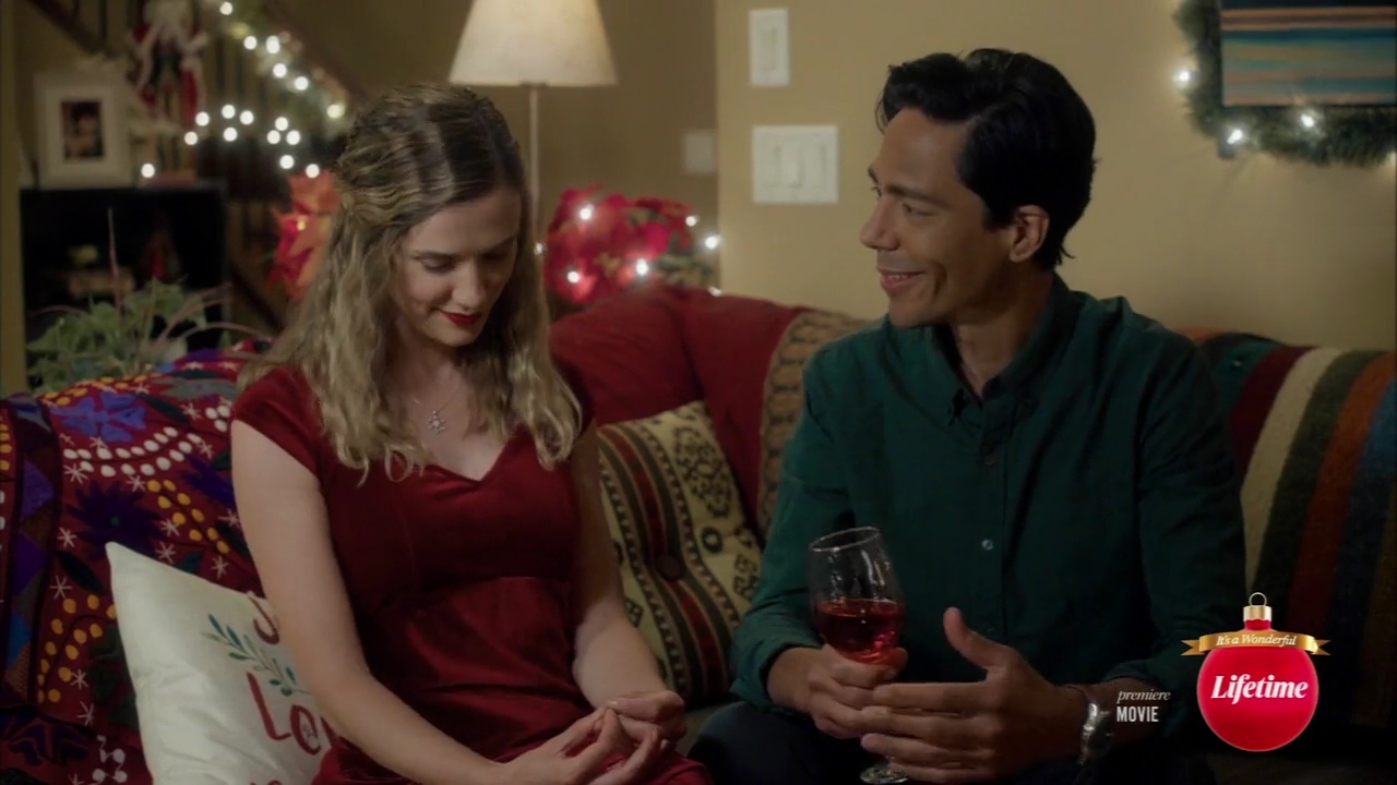 VampireDiariesWorld-dot-nl_TheChristmasYuleBlog4018.jpg