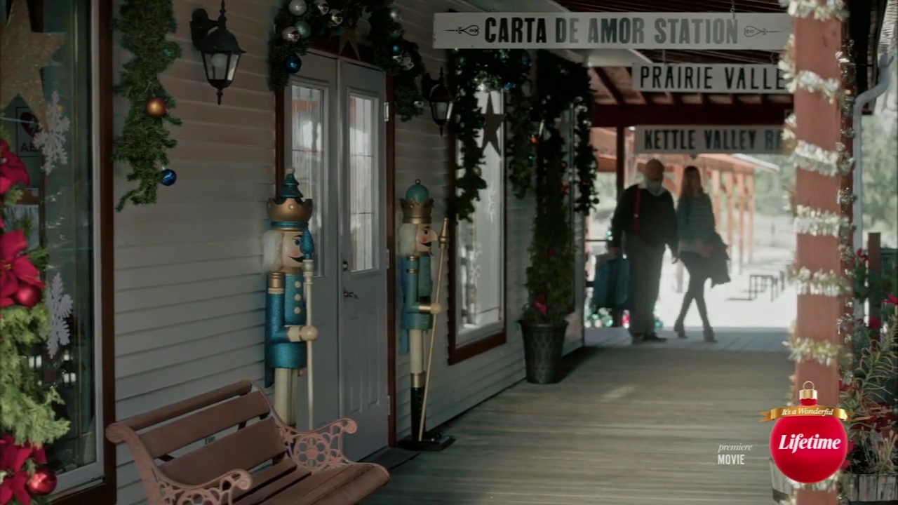 VampireDiariesWorld-dot-nl_TheChristmasYuleBlog4589.jpg VampireDiariesWorld-dot-nl_TheChristmasYuleBlog4589.jpg