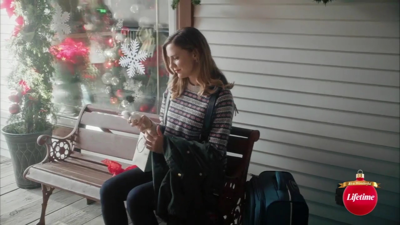 VampireDiariesWorld-dot-nl_TheChristmasYuleBlog4717.jpg