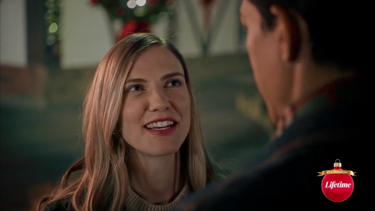 VampireDiariesWorld-dot-nl_TheChristmasYuleBlog4937.jpg