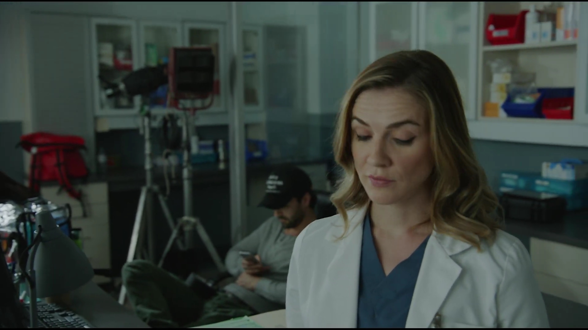 VampireDiariesWorld-dot-nl_HospitalShow1x01-00108.jpg