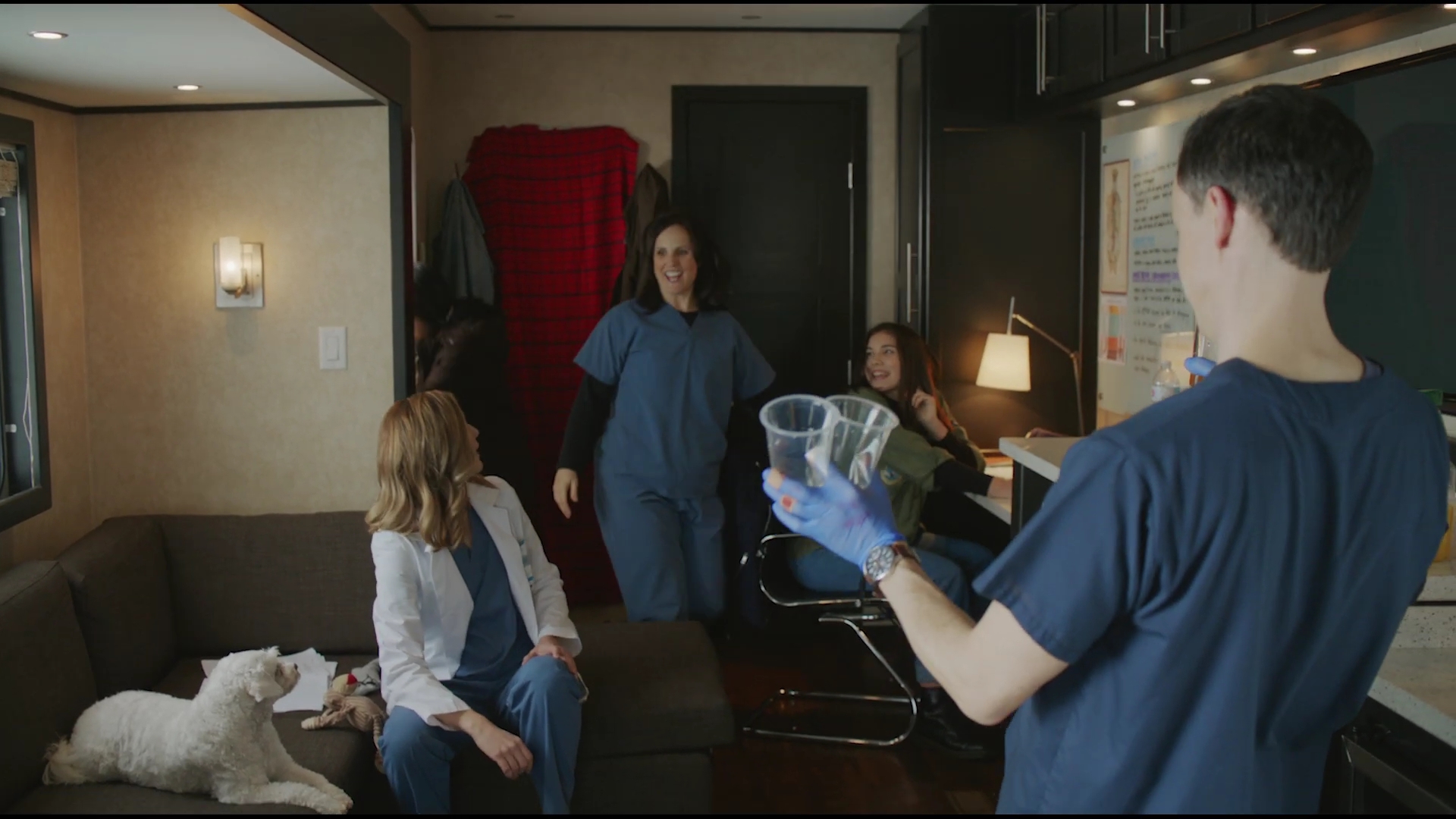 VampireDiariesWorld-dot-nl_HospitalShow1x04-0223.jpg