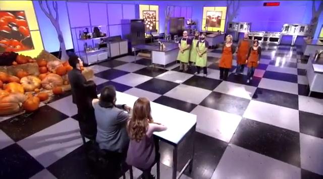 VampireDiariesWorld-dot-org_HalloweenWars-2x04-0979.jpg