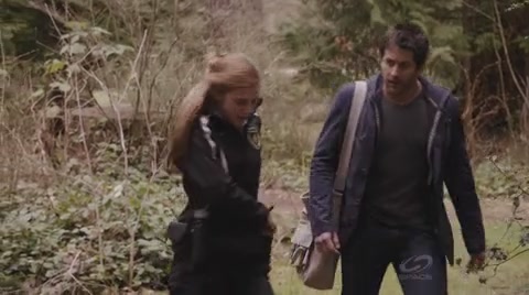 VampireDiariesWorld-dot-org_PrimevalNewWorldS01E01-0874.jpg