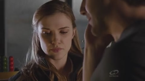VampireDiariesWorld-dot-org_PrimevalNewWorldS01E01-1120.jpg