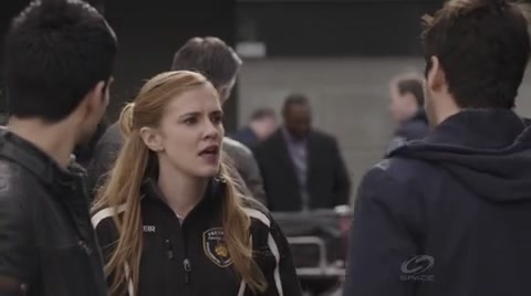 VampireDiariesWorld-dot-org_PrimevalNewWorldS01E01-1514.jpg