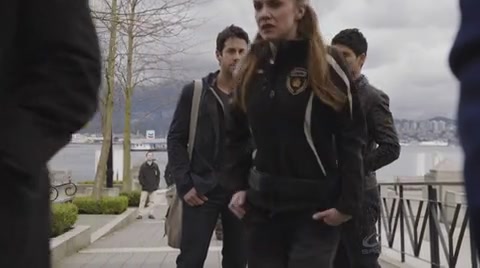 VampireDiariesWorld-dot-org_PrimevalNewWorldS01E01-1559.jpg