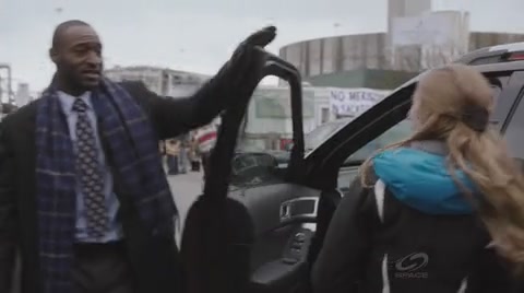 VampireDiariesWorld-dot-org_PrimevalNewWorldS01E02-1354.jpg VampireDiariesWorld-dot-org_PrimevalNewWorldS01E02-1354.jpg