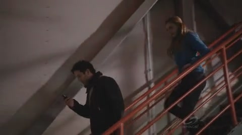 VampireDiariesWorld-dot-org_PrimevalNewWorldS01E02-1941.jpg