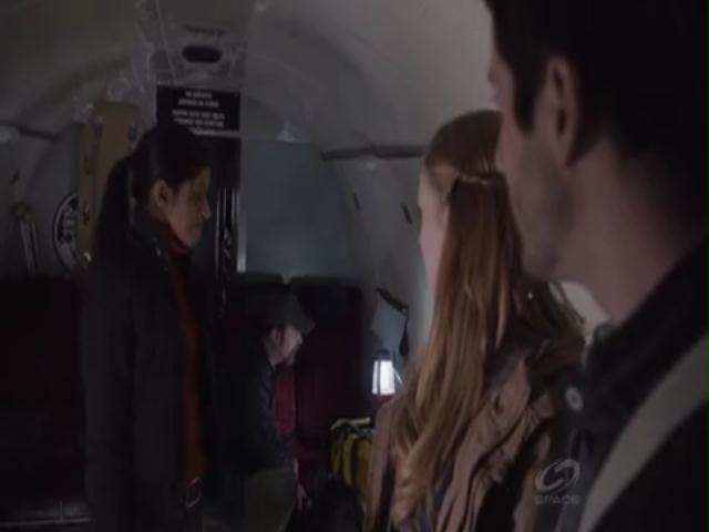 VampireDiariesWorld-dot-org_PrimevalNewWorldS01E03-0500.jpg