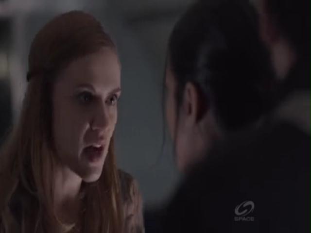 VampireDiariesWorld-dot-org_PrimevalNewWorldS01E03-0724.jpg