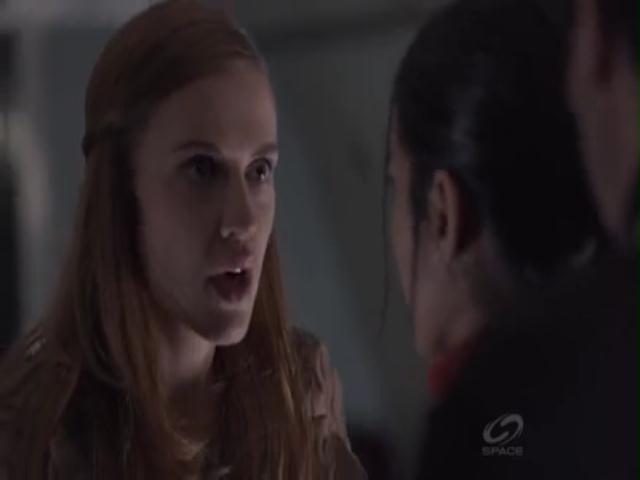 VampireDiariesWorld-dot-org_PrimevalNewWorldS01E03-0726.jpg