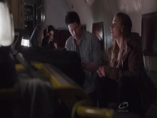 VampireDiariesWorld-dot-org_PrimevalNewWorldS01E03-0843.jpg