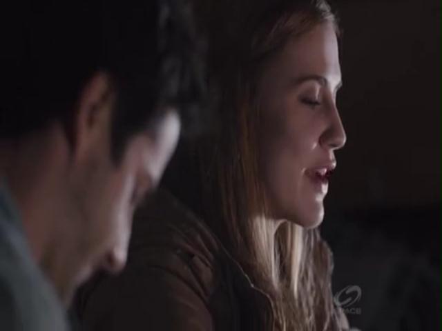 VampireDiariesWorld-dot-org_PrimevalNewWorldS01E03-0848.jpg