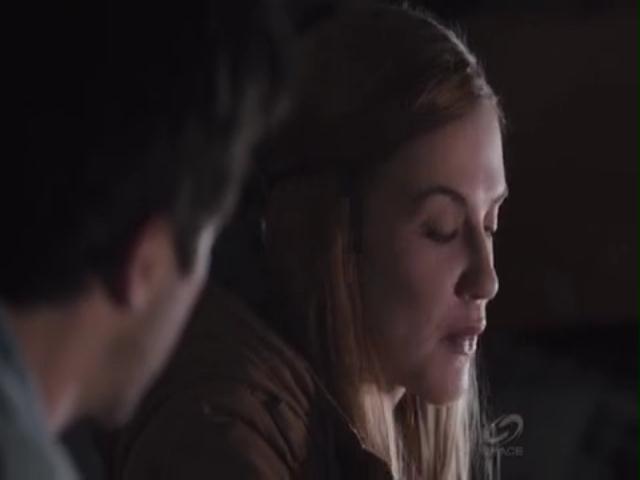 VampireDiariesWorld-dot-org_PrimevalNewWorldS01E03-0873.jpg