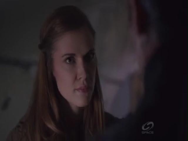 VampireDiariesWorld-dot-org_PrimevalNewWorldS01E03-1164.jpg