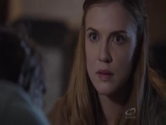 VampireDiariesWorld-dot-org_PrimevalNewWorldS01E03-1819.jpg