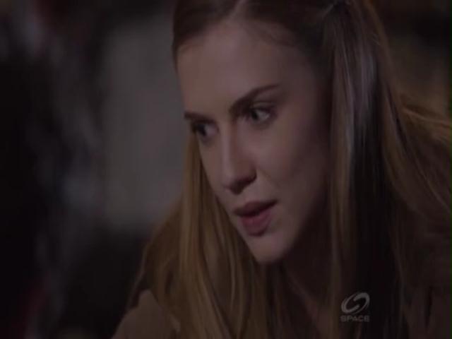 VampireDiariesWorld-dot-org_PrimevalNewWorldS01E03-1919.jpg VampireDiariesWorld-dot-org_PrimevalNewWorldS01E03-1919.jpg