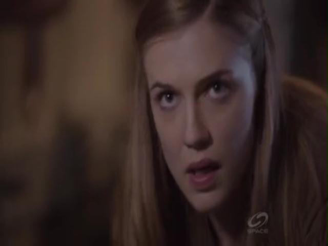 VampireDiariesWorld-dot-org_PrimevalNewWorldS01E03-1958.jpg