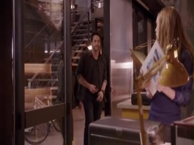 VampireDiariesWorld-dot-org_PrimevalNewWorldS01E04-0300.jpg