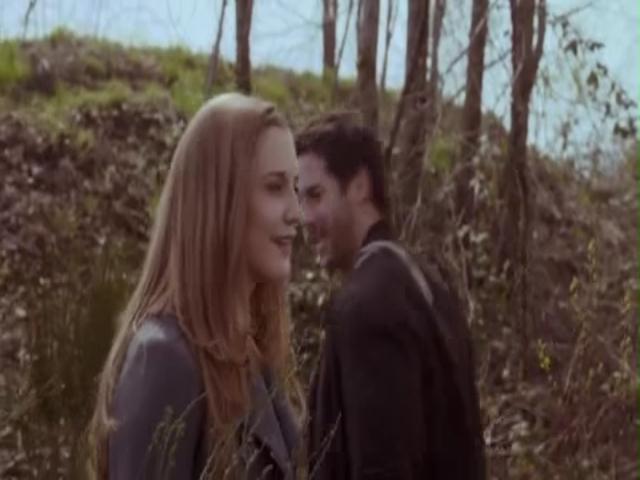 VampireDiariesWorld-dot-org_PrimevalNewWorldS01E04-0572.jpg