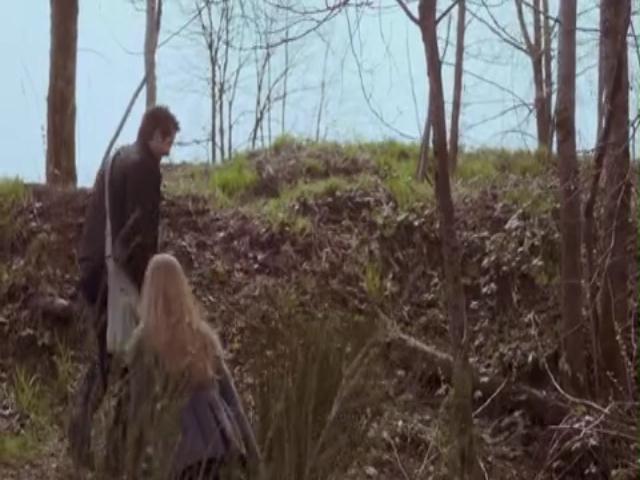 VampireDiariesWorld-dot-org_PrimevalNewWorldS01E04-0575.jpg